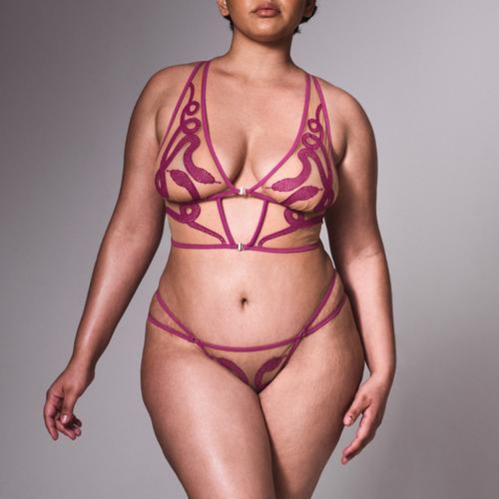 Thistle and Spire Medusa set, in wine color